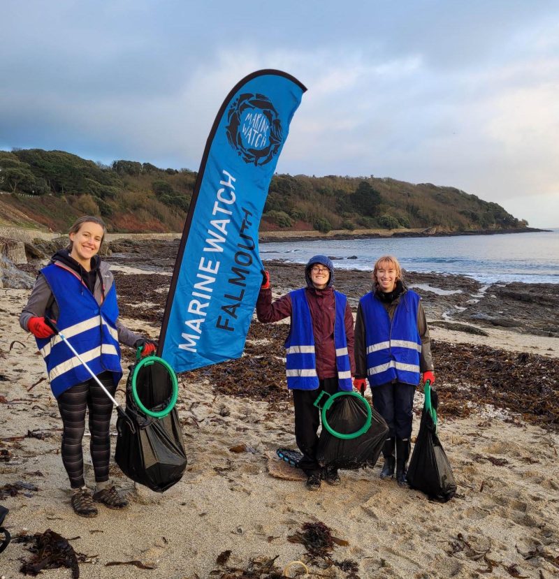 Falmouth University Beach Clean – life's a beach uk